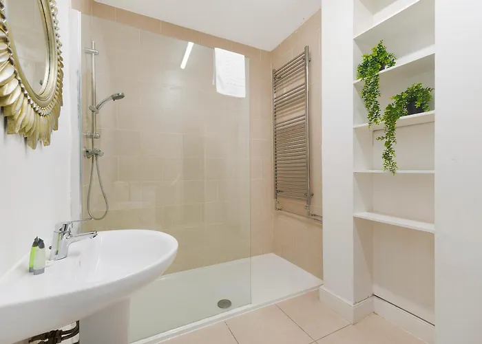 Hébergement de vacances New! 5br In Queen Street *